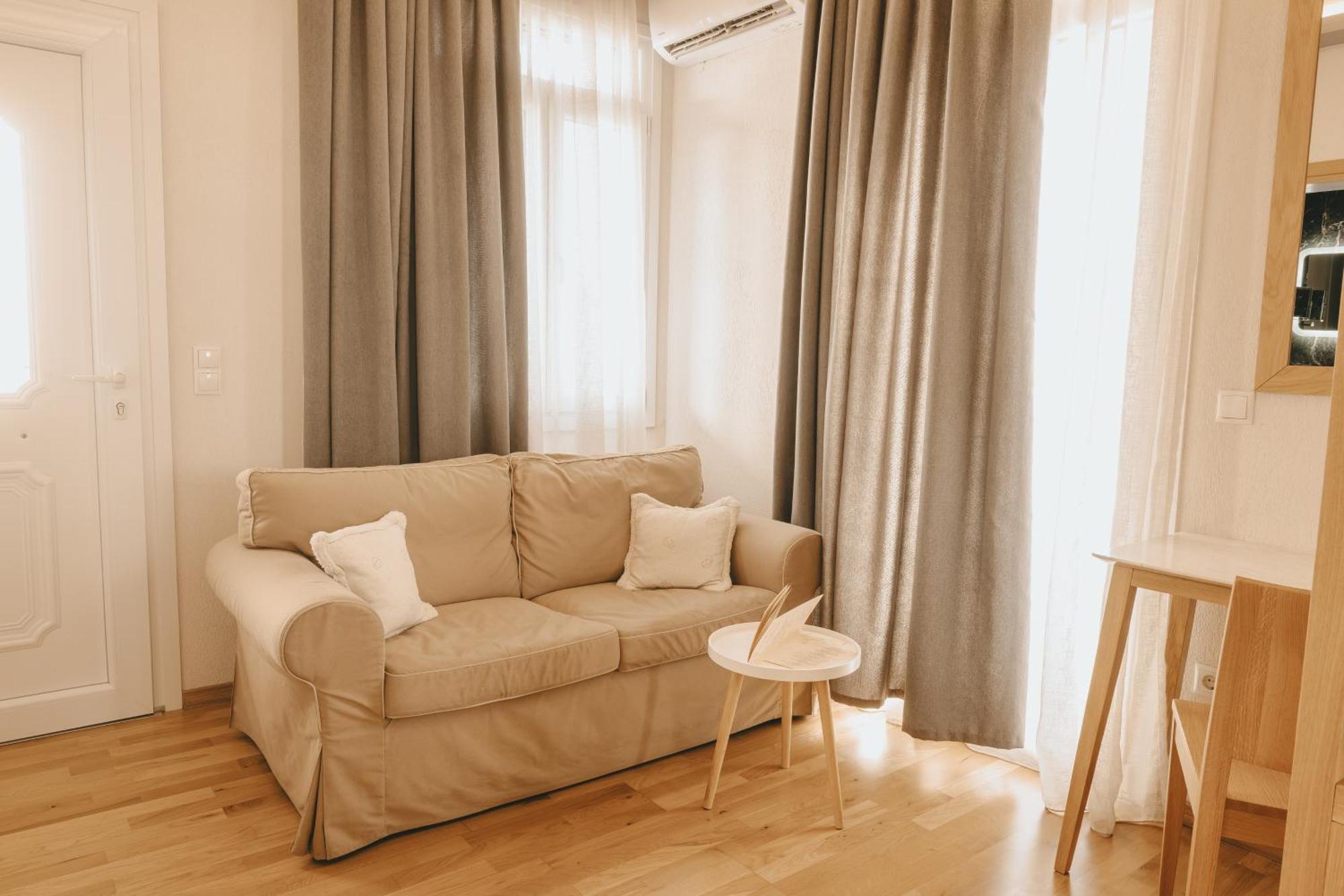 Giardino High Living Suites Drama Habitación foto